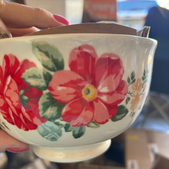 The Pioneer Woman Genuine Vintage Floral Bowls! Set of 4 SetSalt Pepper Shakers - Picture 3 of 3